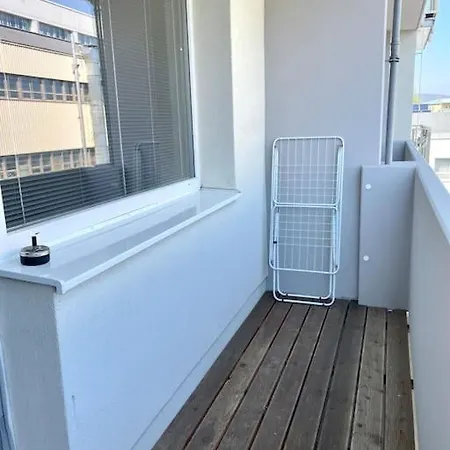 Apartman Krasny Utulny S Balkonom A Parkovanim! *